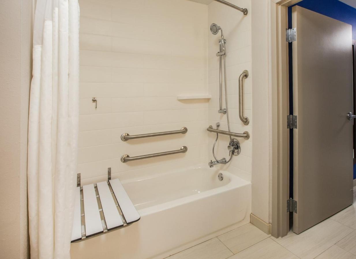 Holiday Inn Express & Suites - Springdale - Fayetteville Area Esterno foto
